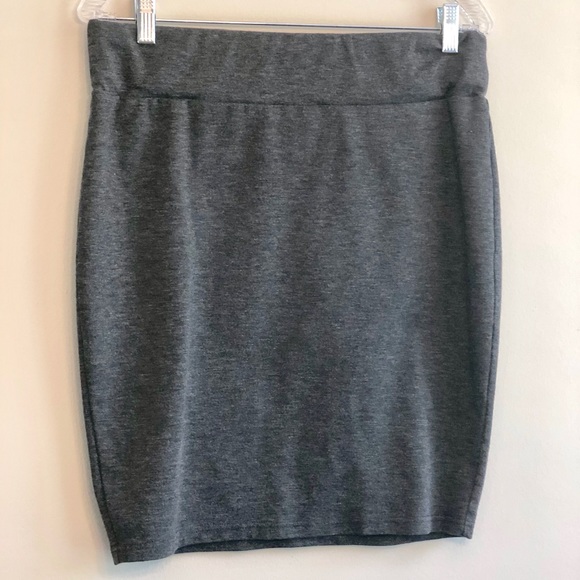 Gray Pencil Skirt - Picture 2 of 3